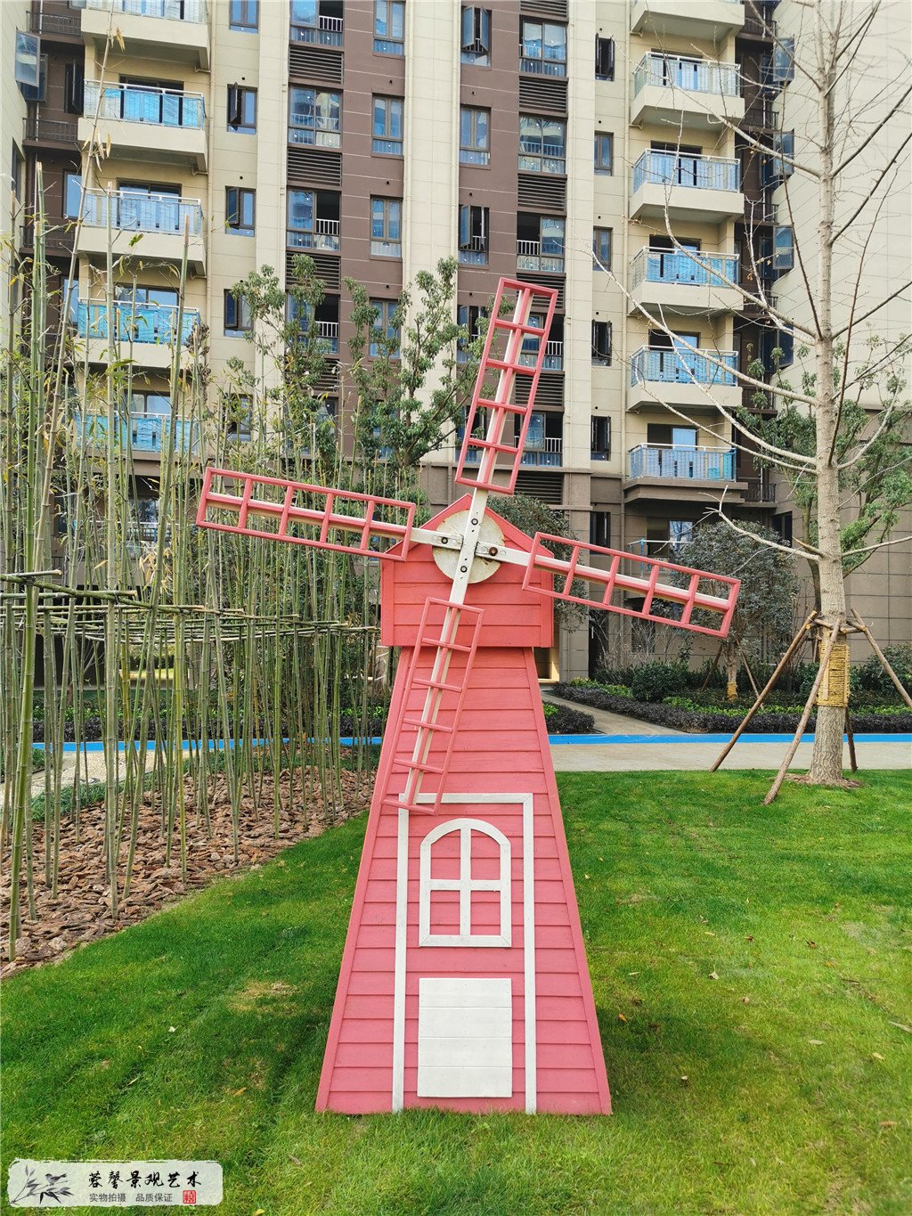 成都玻璃鋼雕塑案例，安徽碧桂園天域小區(qū)景觀小品裝飾 (4)