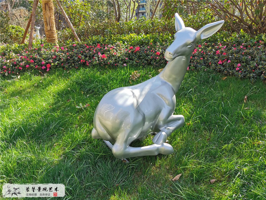 成都玻璃鋼雕塑案例，安徽碧桂園天域小區(qū)景觀小品裝飾 (1)