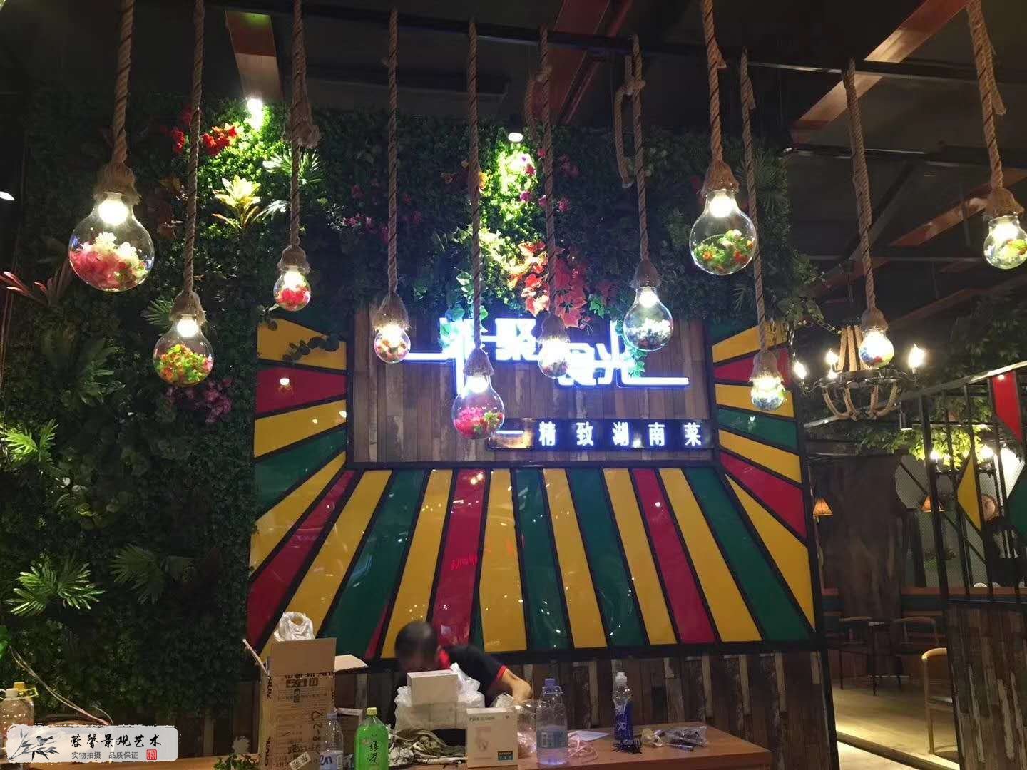 成都?xì)g聚時(shí)光仿真榕樹制作裝飾案例 (1)